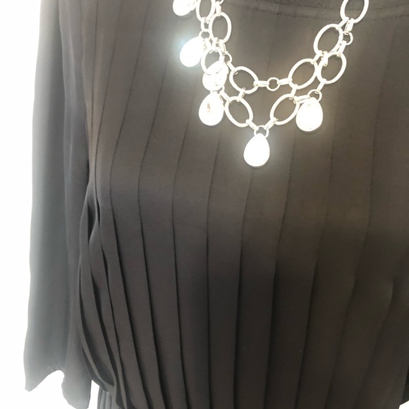 Classiques Entier women’s blouse 100% silk Y2K retro pleated cinched chic Blk XS - Picture 4 of 8